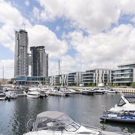 Yacht Park With Sea View By Lion Apartments Gdynia Bagian luar foto